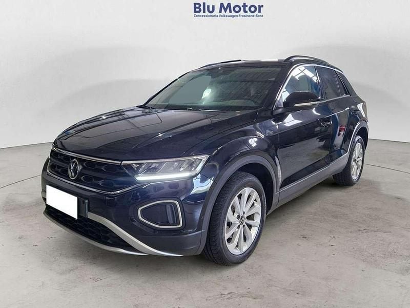 Usata VW T-Roc Life 110 CV (80 kW) 2022 Deep black perlato SUV