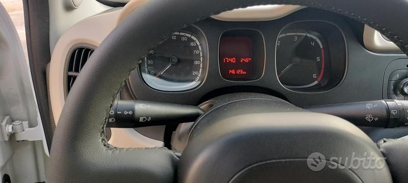 Bianco Usata 2016 Fiat Panda Due volumi | 7500 € (Buon prezzo) - Immagine 1/4