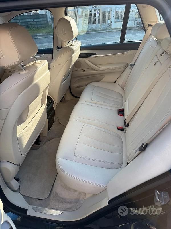 Usata BMW X5 258 CV (189 kW) 2014 Nero SUV