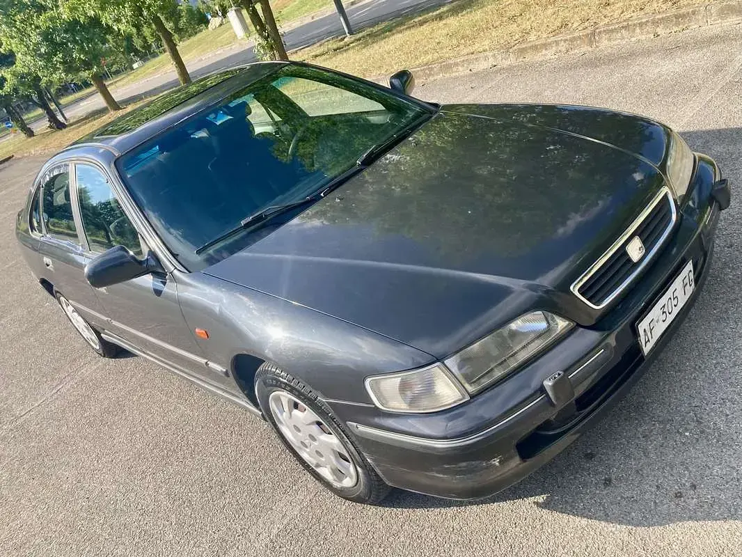 Usata Honda Accord ES 131 CV (96 kW) 1996 Nero Berlina