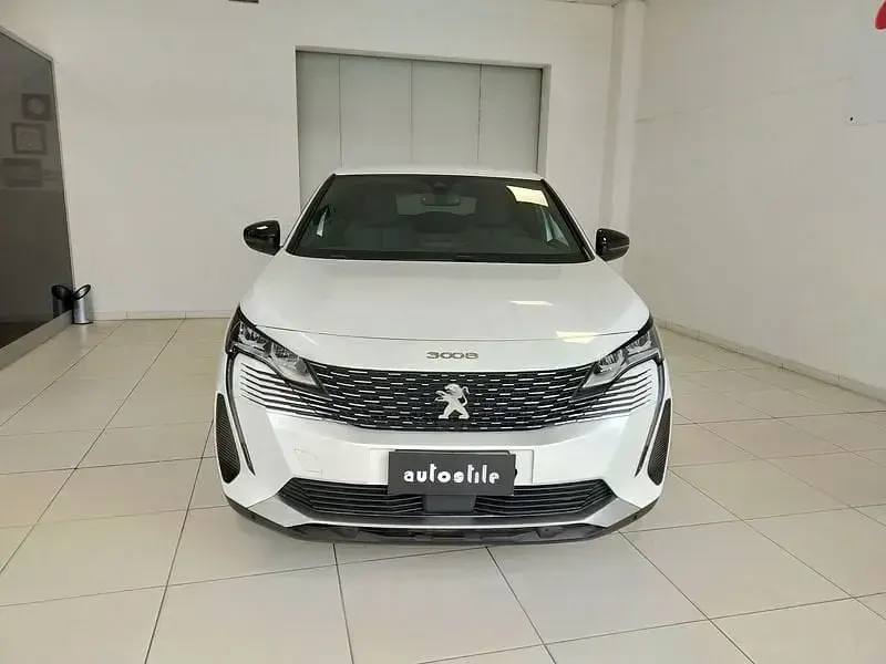 Usata Peugeot 3008 Allure 131 CV (96 kW) 2023 Other SUV
