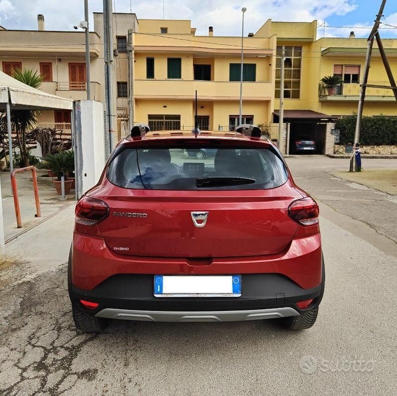 Usata Dacia Sandero Stepway 100 CV (73 kW) 2022 Rosso Berlina