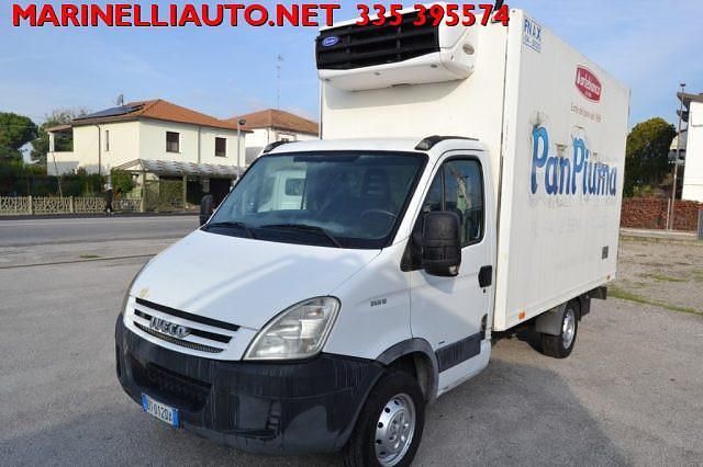 Usata Iveco Daily 115 CV (84 kW) 2008 Bianco