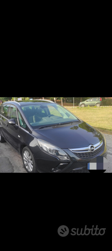Usato 2014 Opel Zafira 1.6 CNG_Hybrid 150 CV (11.500 €)