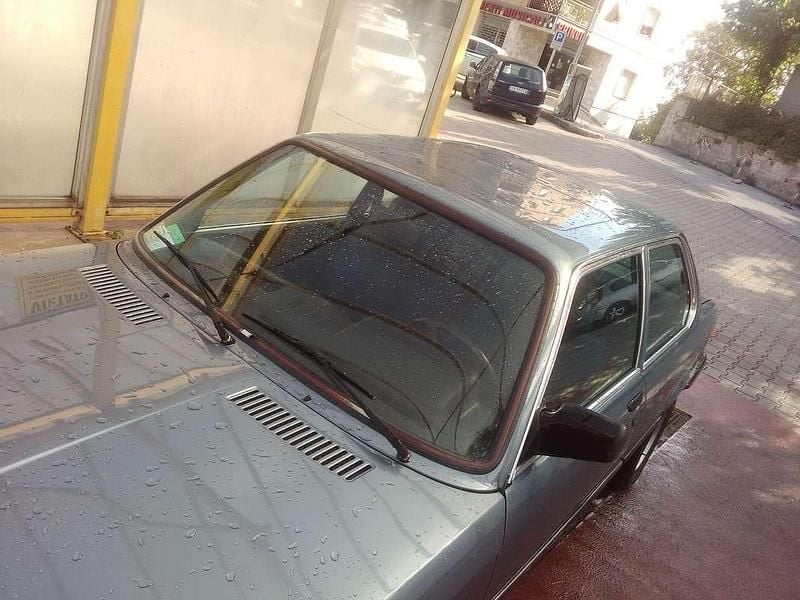 Usata BMW 323 143 CV (105 kW) 1981 Blu/azzurro Coupé