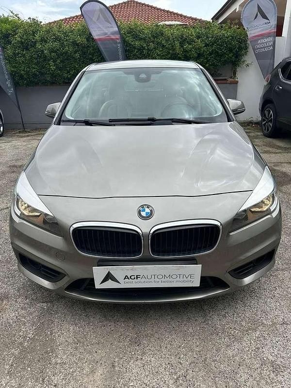Usata BMW 218 Active Tourer Luxury Line 150 CV (110 kW) 2015 Beige Monovolume