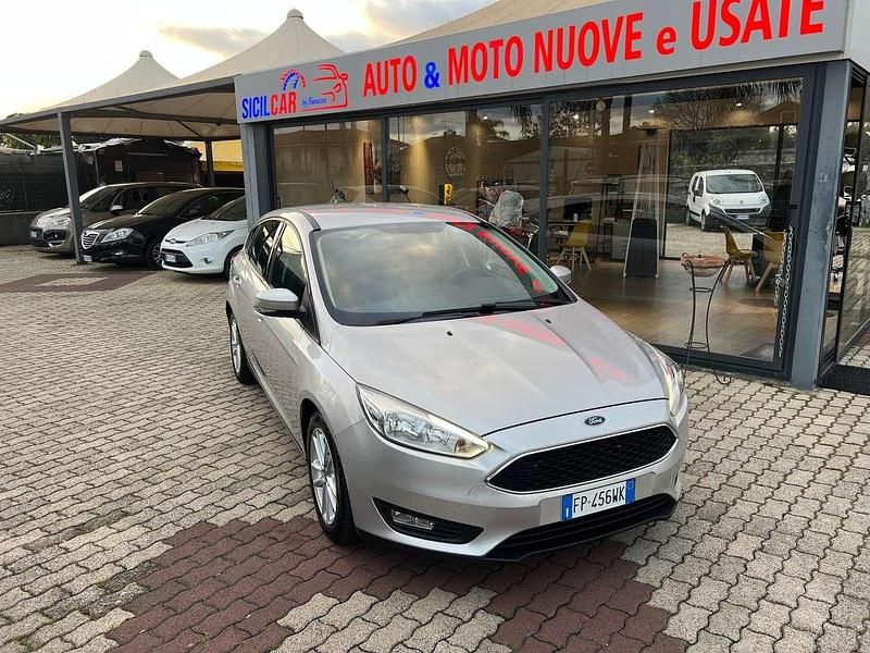 Usata Ford Focus Titanium S 120 CV (88 kW) 2018 Grigio Berlina