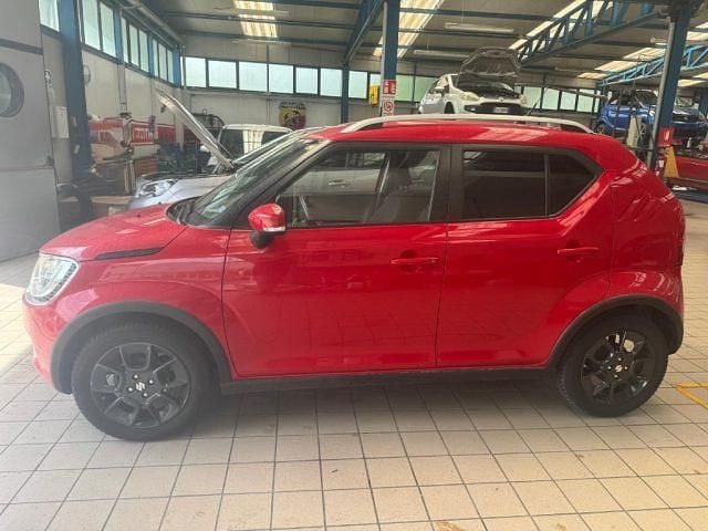 Usata Suzuki Ignis 90 CV (66 kW) 2019 Rosso Utilitaria