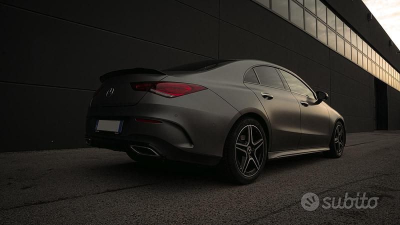 Usata Mercedes CLA220 190 CV (139 kW) 2023 Grigio Berlina