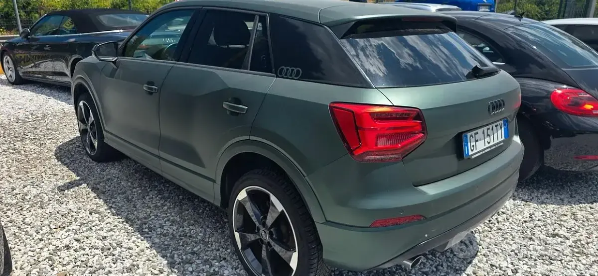 Usata Audi Q2 Admired 116 CV (85 kW) 2020 Verde SUV