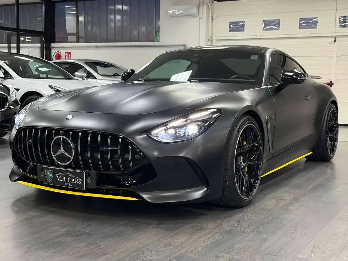 Usata Mercedes AMG GT Premium Plus 585 CV (430 kW) 2024 Nero Coupé