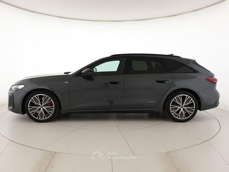 Nuova Audi A5 S-Line 204 CV (150 kW) 2026 Gray Station wagon