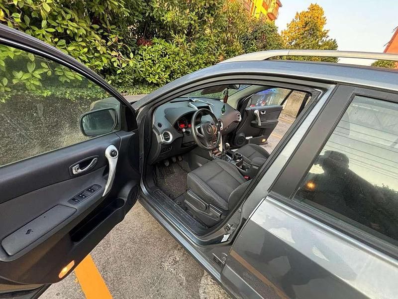 Usata Renault Koleos Dynamique 150 CV (110 kW) 2008 Grigio SUV