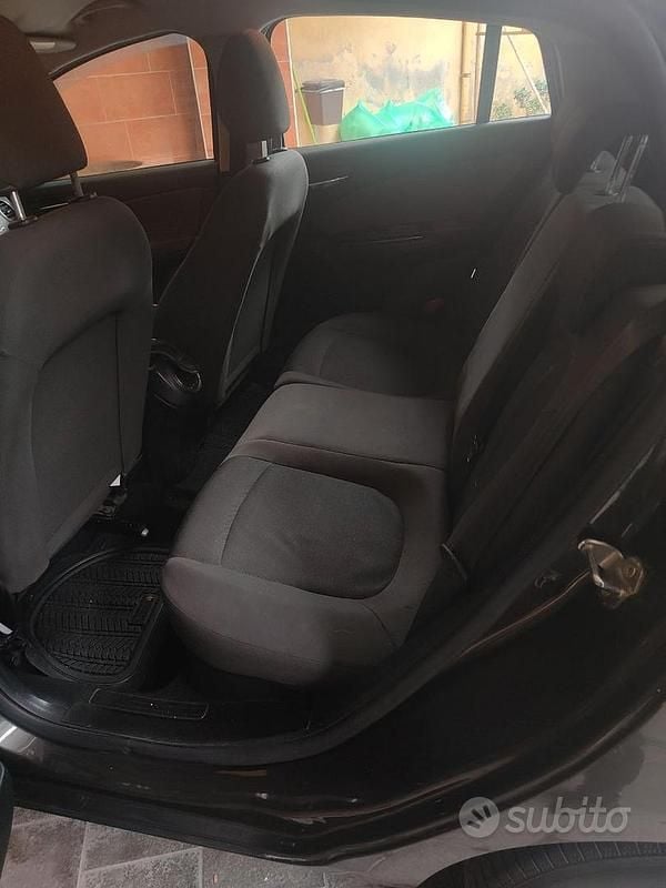 Usata Fiat Bravo 90 CV (66 kW) 2009 Utilitaria
