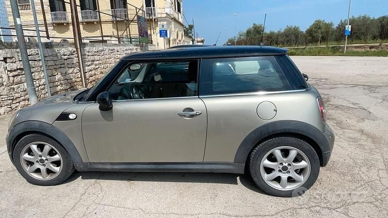 Usata Mini Cooper 110 CV (80 kW) 2008 Verde Utilitaria
