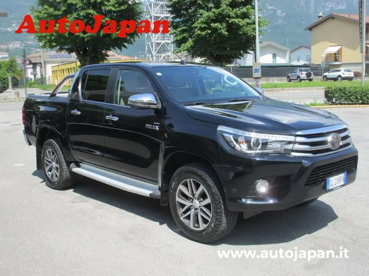 Usata Toyota HiLux Executive 150 CV (110 kW) 2018 Nero Pick-up