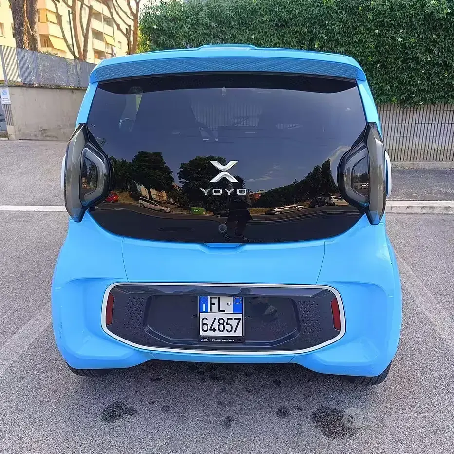 Usata XEV Yoyo 7 kW (10 CV) 2024 Bluazzurro Utilitaria
