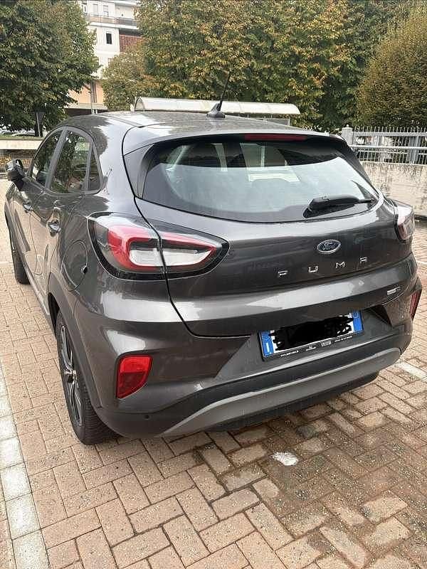 Usata Ford Puma Titanium 125 CV (91 kW) 2021 Grigio SUV