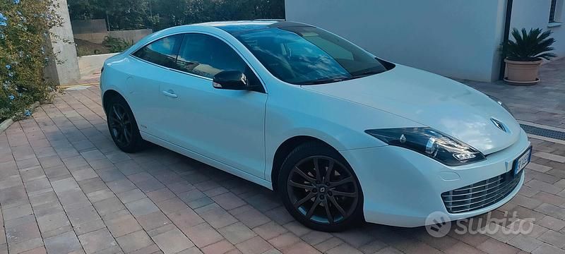 Usata Renault Laguna Coupé 175 CV (128 kW) 2012 Bianco Coupé