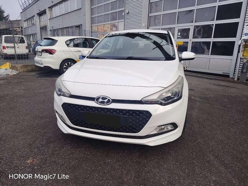 Usata Hyundai i20 Active 90 CV (66 kW) 2017 Bianco Berlina