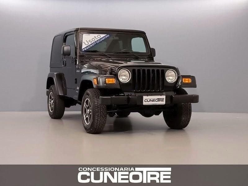 Usata Jeep Wrangler Sport 143 CV (105 kW) 2005 Nero SUV
