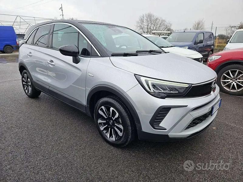 Usata Opel Crossland X Elegance 130 CV (95 kW) 2024 Grigio SUV