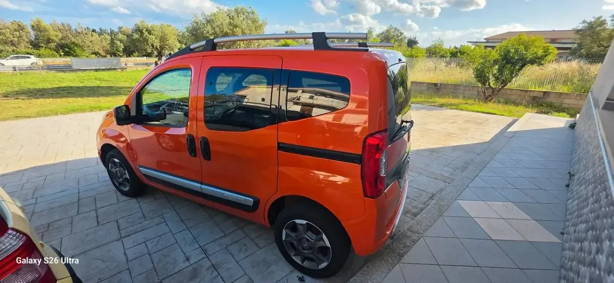 Usata Fiat Qubo Trekking 95 CV (69 kW) 2017 Arancione Monovolume