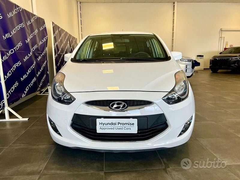 Usata Hyundai ix20 Comfort 90 CV (66 kW) 2014 Bianco Utilitaria