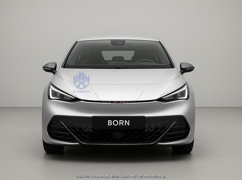 Usata Cupra Born 169 kW (231 CV) 2022 Bianco Utilitaria