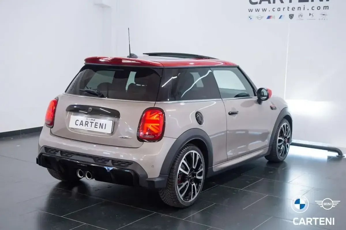 Usata Mini John Cooper Works 231 CV (169 kW) 2023 Rooftop grey Utilitaria