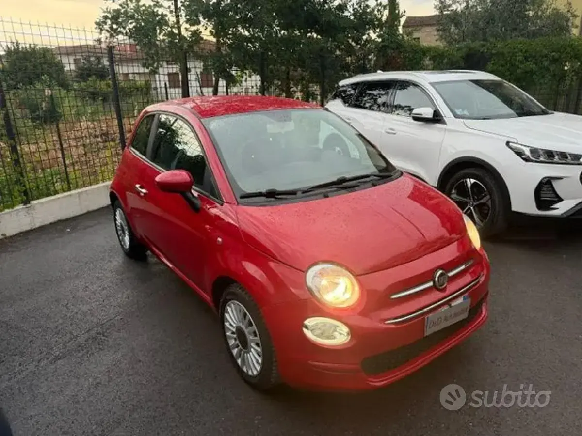 Usata Fiat 500 69 CV (50 kW) 2019 Rosso metallizzato Utilitaria