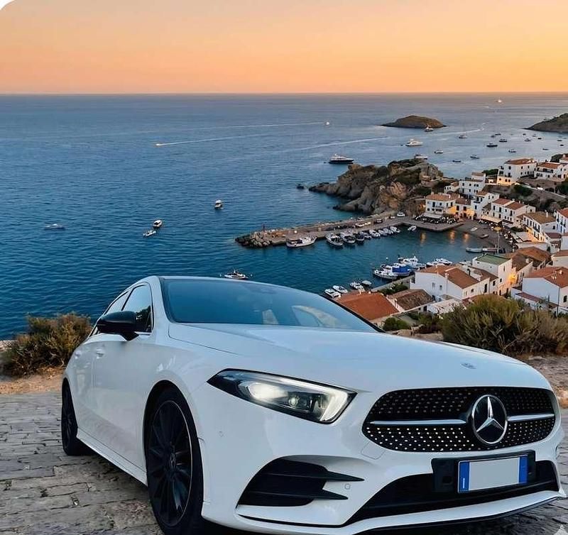 Usata Mercedes A180 Premium 116 CV (85 kW) 2020 Berlina