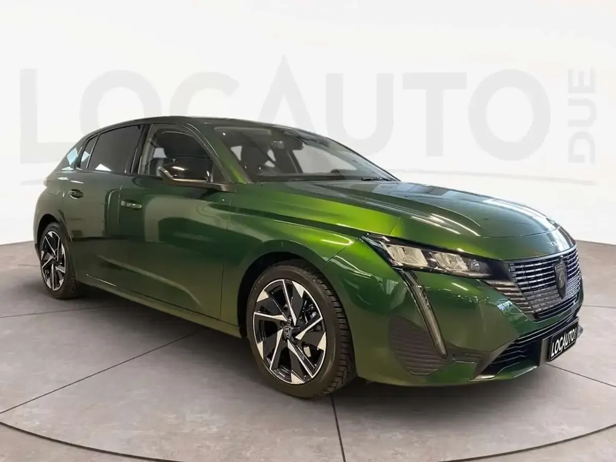 Occasion Peugeot 308 Allure 131 ch (96 kW) 2022 Vert Berline