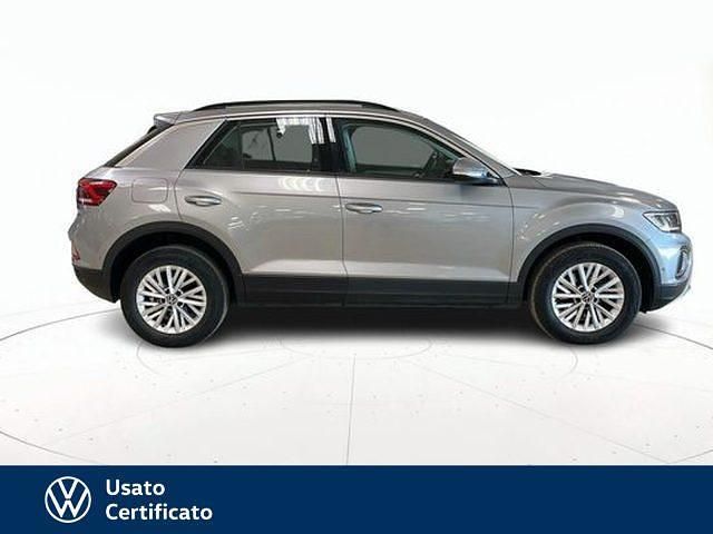 Usata VW T-Roc Life 150 CV (110 kW) 2022 Grigio pastello SUV