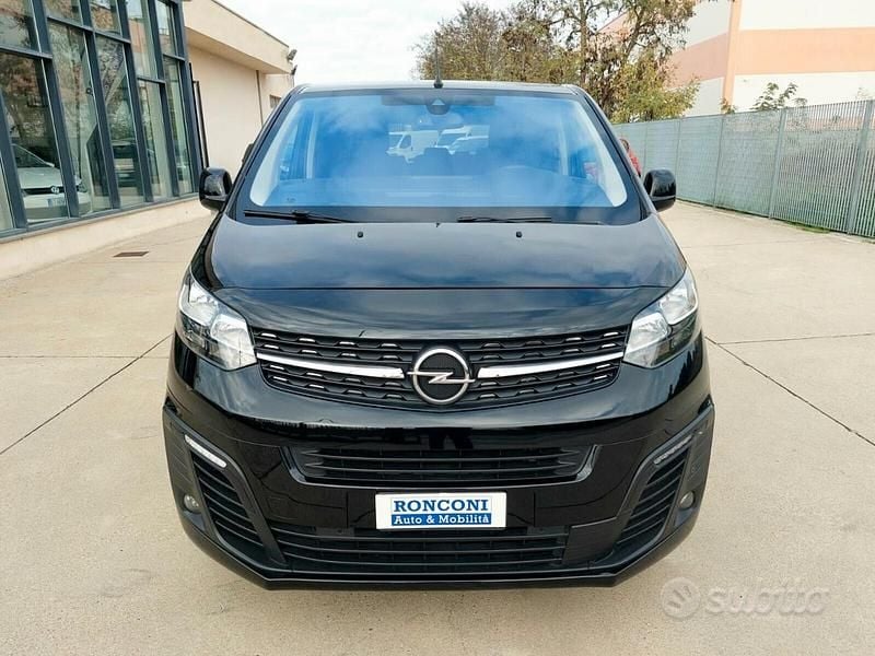 Usata Opel Zafira Life Business 144 CV (105 kW) 2021 Nero Monovolume