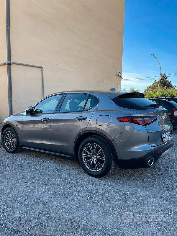 Usata Alfa Romeo Stelvio 160 CV (117 kW) 2019 SUV