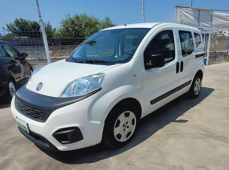 Usata Fiat Qubo Lounge 80 CV (58 kW) 2019 Other Monovolume