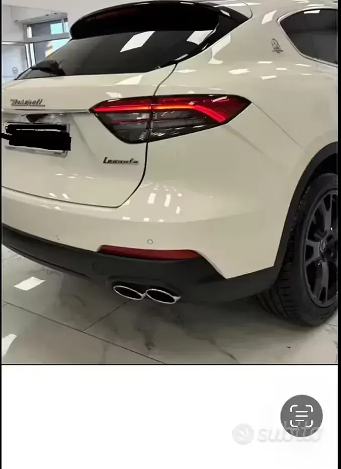 Usata Maserati Levante 350 CV (257 kW) 2021 Bianco SUV