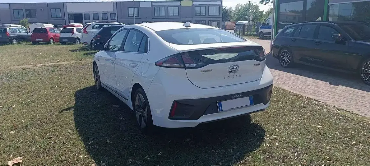 Usata Hyundai Ioniq 105 CV (77 kW) 2019 Bianco Utilitaria