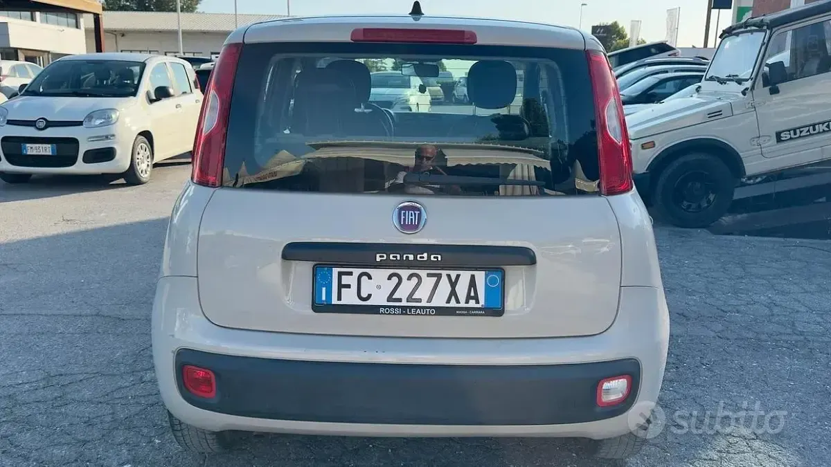 Usata Fiat Panda Lounge 69 CV (50 kW) 2016 Beige Utilitaria
