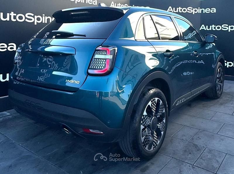 Usata Fiat 600 La Prima 110 CV (80 kW) 2025 Blu/azzurro SUV