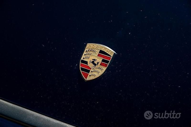 Usata Porsche 911 Carrera 4 Cabriolet 250 CV (183 kW) 1991 Blu Cabrio