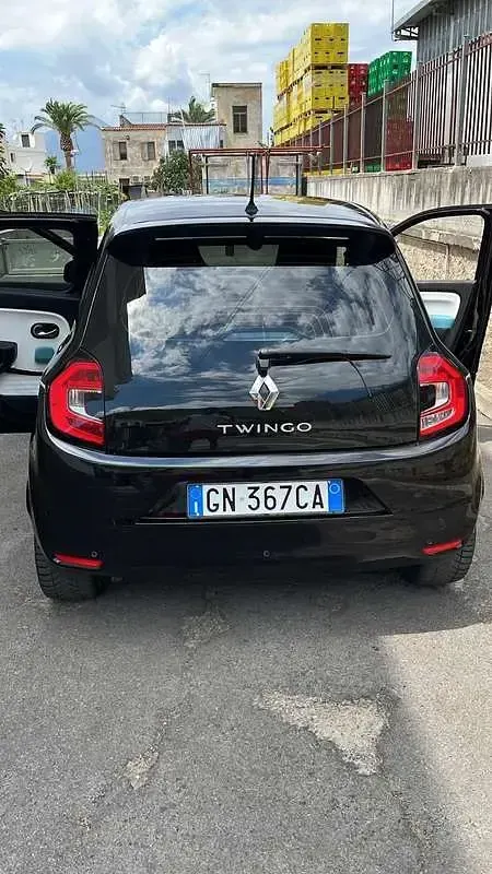Usata Renault Twingo Intens 69 CV (50 kW) 2019 Utilitaria