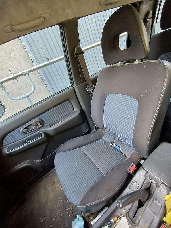 Usata Mitsubishi L200 99 CV (72 kW) 2000 Pick-up