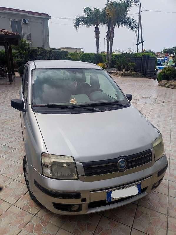 Usata Fiat Panda Dynamic 60 CV (44 kW) 2006 Grigio Utilitaria