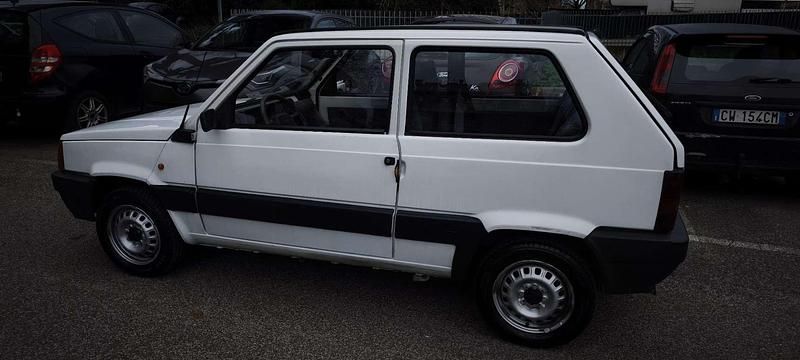 Usata Fiat Panda Young 39 CV (28 kW) 2000 Bianco Berlina