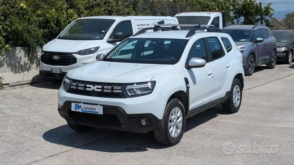 Usata Dacia Duster 105 CV (77 kW) 2023 Bianco SUV