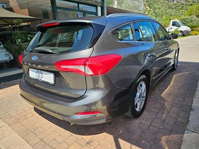 Usata Ford Focus Business Edition 120 CV (88 kW) 2019 Grigio scuro Station wagon