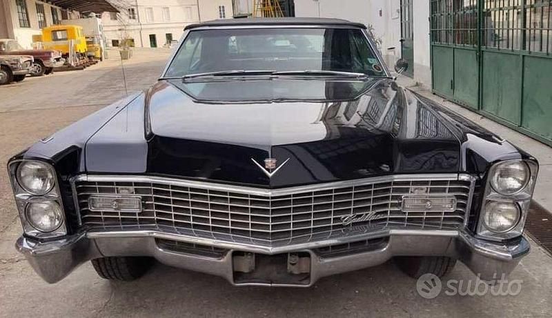 Usata Cadillac Deville 379 CV (278 kW) 1960 Nero Berlina