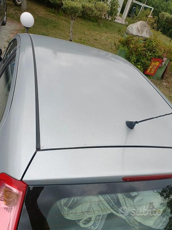 Usata Fiat Grande Punto 2006 Grigio Utilitaria